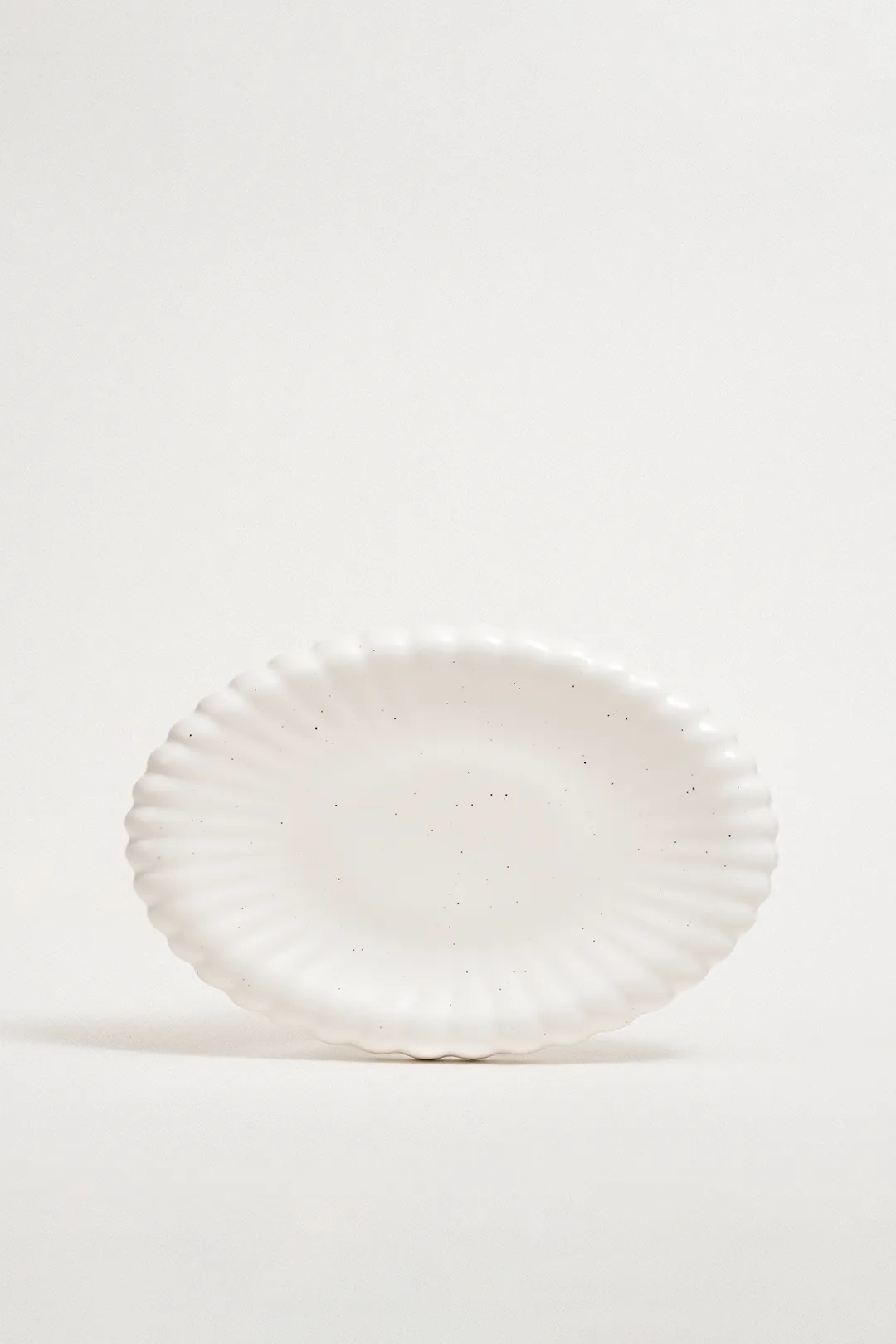 Blooming Double-Sided Oval Plate