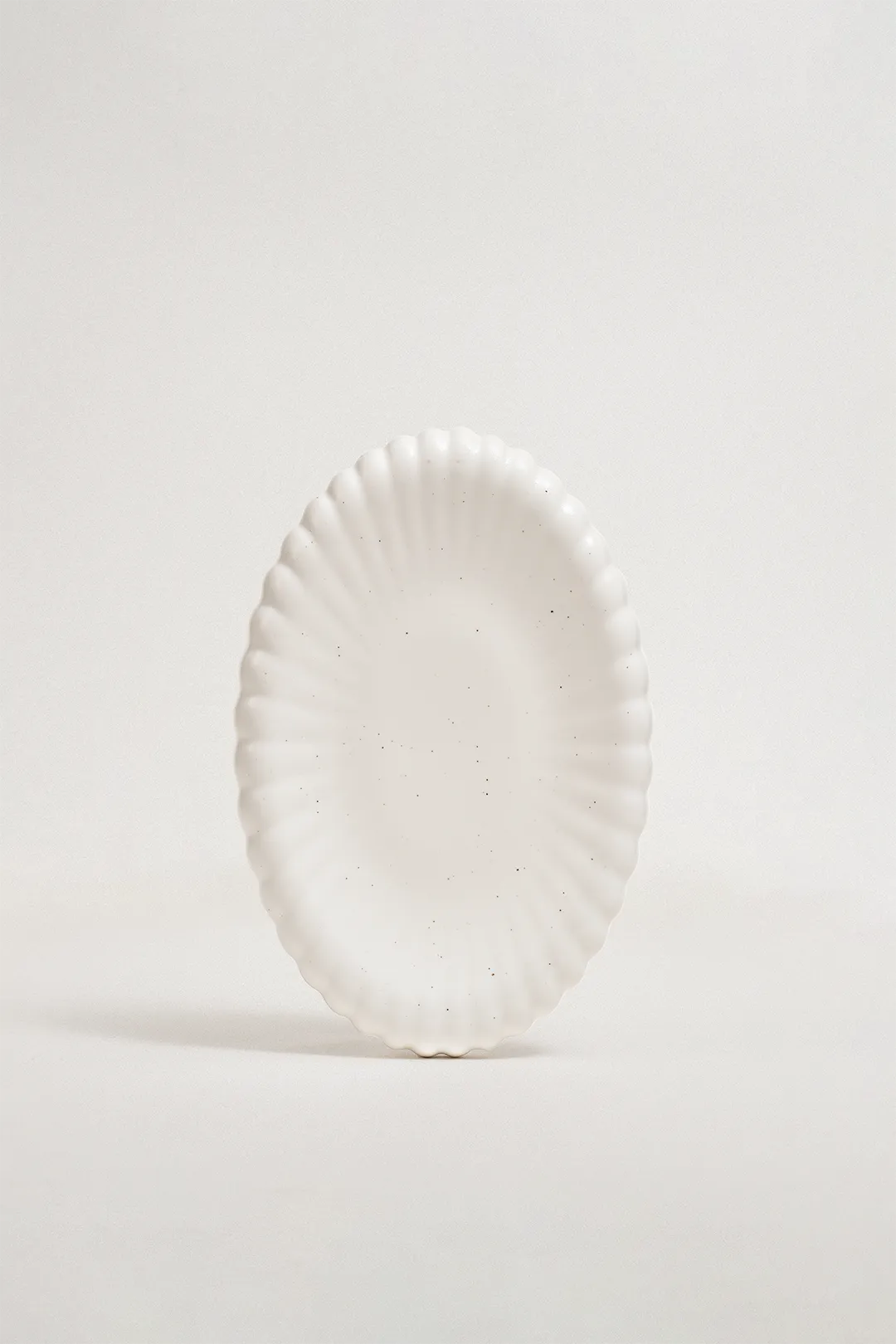 Blooming Double-Sided Oval Plate